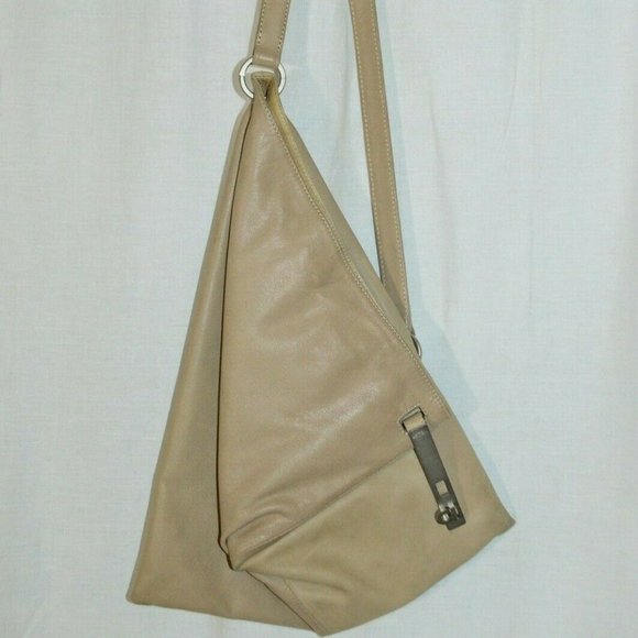Astton Handbags - ASTTON Buenos Aires Taupe Leather Crossbody Should